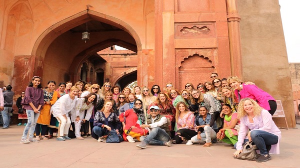 Grupo especial de mujeres en el Fuerte Rojo de Agra, Agra